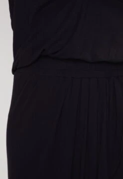 URBAN CLASSICS Bandeau - Robe Longue - Black -Stradivarius Soldes b7177515583b40abb4152c2bd58bb49a