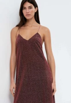 Oysho Thread - Robe De Soirée - Bordeaux -Stradivarius Soldes b7a05f8909b140f8b402d6a4a9e34cb5