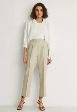 NA-KD Pantalon Classique - Beige 7 NA-KD Pantalon Classique - Beige -Stradivarius Soldes b97398a364ea4b00bf06ff2991238970