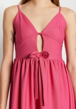Trendyol Evening - Robe De Cocktail - Pink -Stradivarius Soldes c12964e46dd64f6393f058a7c79b1234