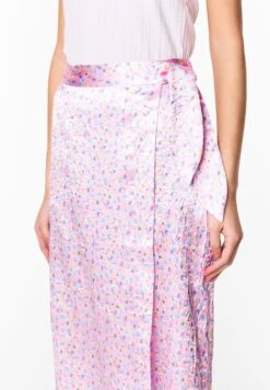 Spraymini Print - Jupe Portefeuille - Spray Flowers Mini Light Pink -Stradivarius Soldes c581999495244768aa704686bb75c598