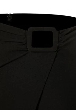 Trendyol Rok Casual Comfort - Jupe Crayon - Black 16 Trendyol Rok Casual Comfort - Jupe Crayon - Black -Stradivarius Soldes c5c1c3f6146b4b529e18c7c686d81b0a