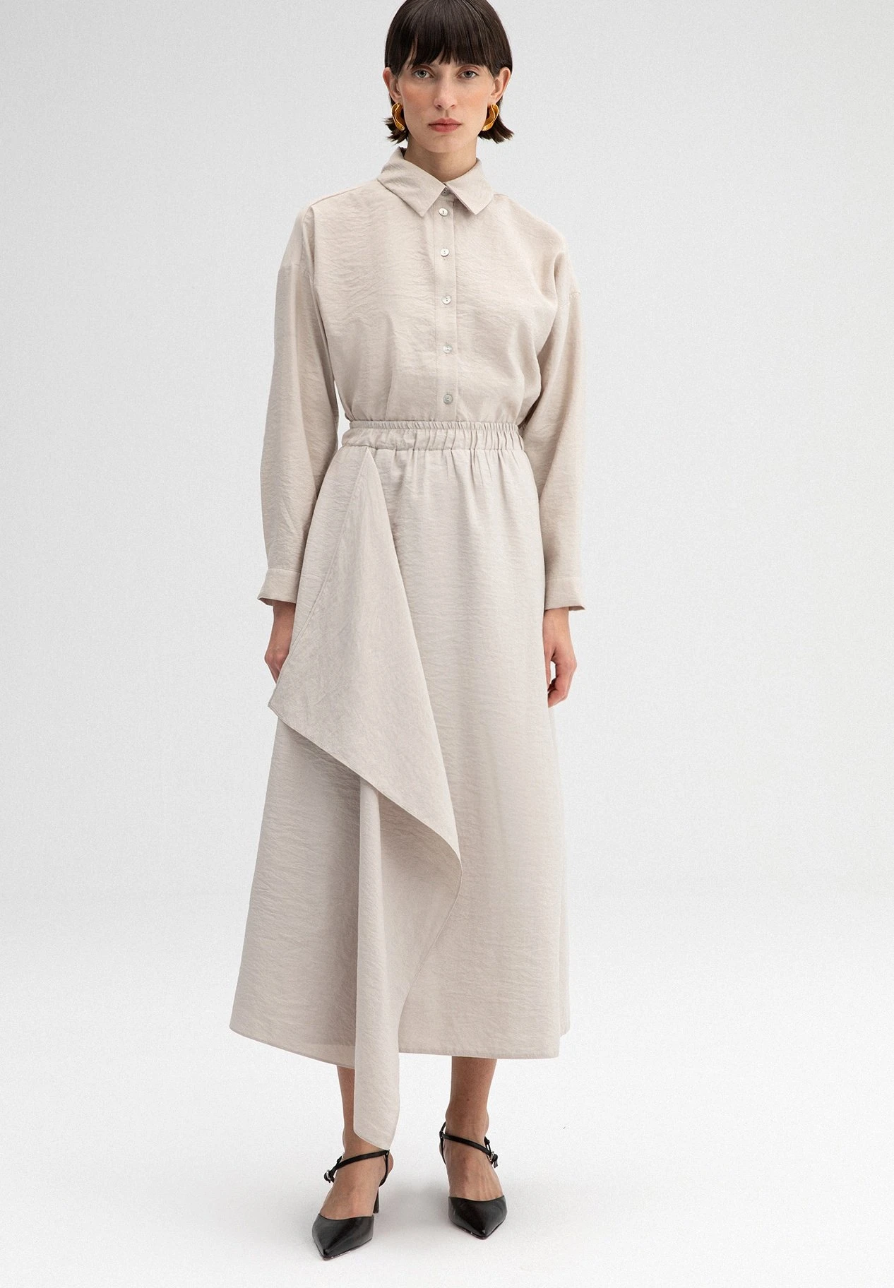 Asymmetric Cupra - Jupe Portefeuille - Beige 4 Asymmetric Cupra - Jupe Portefeuille - Beige – Image 2