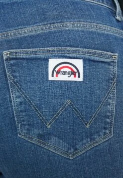 Wrangler Flare - Jean Flare - Wild One -Stradivarius Soldes d4189e22401647fdb65b6f949e1a8561