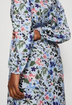 Object Objriga Mila Dress - Robe De Jour - Serenity 13 Object Objriga Mila Dress - Robe De Jour - Serenity -Stradivarius Soldes d4d9658745524909b4a1c44d102e40e0