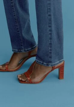 Next Standard - Jean Slim - Dark Blue -Stradivarius Soldes d6d71d887d4146248b85e122e4260f77