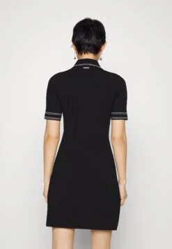 MICHAEL Michael Kors Eco Pop Button - Robe Pull - Black 10 MICHAEL Michael Kors Eco Pop Button - Robe Pull - Black -Stradivarius Soldes d71fd6fc1c5a475eb70446969e5ad8c0