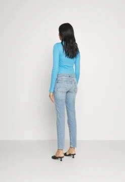 7 For All Mankind Roxanne Luxe Vintage Must - Jean Slim - Light Blue -Stradivarius Soldes d7e317aec2564fc78a86cd38cf84f7cd