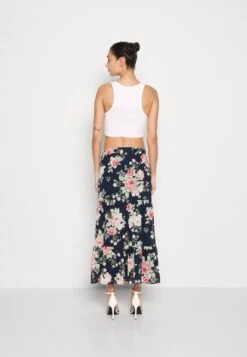 Vila Vimilina Flower Midi Skirt - Jupe Trapèze - Navy 10 Vila Vimilina Flower Midi Skirt - Jupe Trapèze - Navy -Stradivarius Soldes daf1d8bcad69445898f1af084db4e561