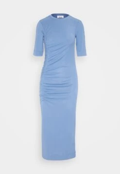 Minimum Stulli - Robe En Jersey - Quiet Harbor -Stradivarius Soldes dd93936e34ca448ea6763f54aec432dc