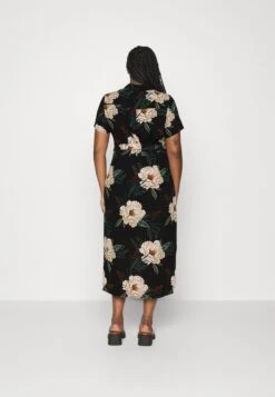 Vero Moda Curve Vmceasy Long Shirt Dress - Robe Chemise - Black -Stradivarius Soldes de30820266e64997999806e0bc5d897d