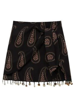 PULL & BEAR Mirrored - Jupe Trapèze - Black 17 PULL & BEAR Mirrored - Jupe Trapèze - Black -Stradivarius Soldes e3be342ec3934655b26712f34ff9857f