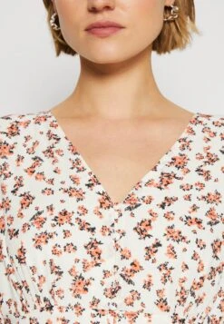 MOSS COPENHAGEN Neomina Rikkelie Shirt Dress - Robe Chemise - Persimmon -Stradivarius Soldes e633695897e64cc2a6394f1dd01efe0c