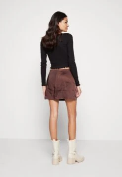 Gina Tricot Rio Skirt - Minijupe - Java -Stradivarius Soldes e98a1afb124e48e19f008e16d733241f