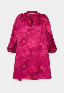 Vanessa Bruno Vanessa - Robe De Jour - Fushia -Stradivarius Soldes eeabcb5a79da49a98d7fa948190f87e6