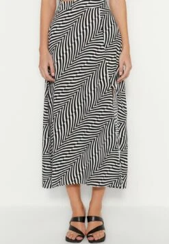 Trendyol Gewoontjes - Jupe Trapèze - Black -Stradivarius Soldes efd209ed6d8f4ba983ec96735bd73301