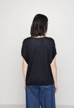 MORGAN Mcotchi - T-Shirt Imprimé - Marine 10 MORGAN Mcotchi - T-Shirt Imprimé - Marine -Stradivarius Soldes f7986cc180b14e1db56592c6cfa3e774