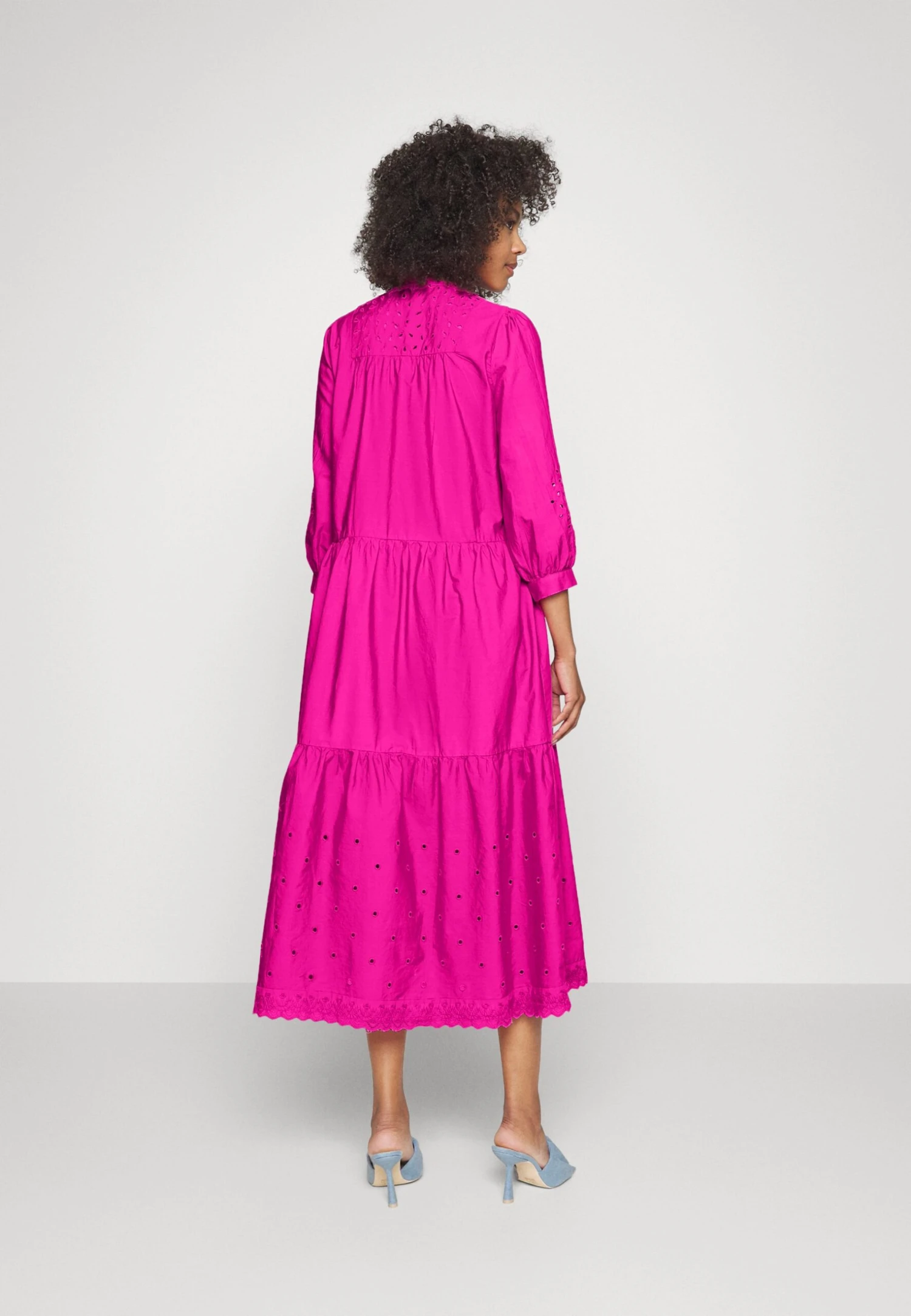 Yasvioletta 3/4 - Robe Chemise - Rose Violet 5 Yasvioletta 3/4 - Robe Chemise - Rose Violet – Image 3