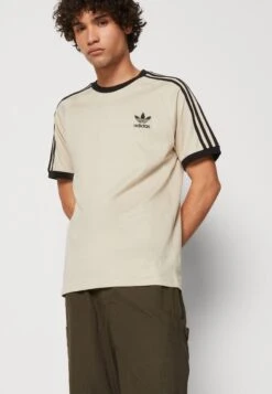 Adidas Originals 3 Stripes Tee Unisex - T-Shirt Imprimé - Beige 11 Adidas Originals 3 Stripes Tee Unisex - T-Shirt Imprimé - Beige -Stradivarius Soldes fad68d96742e49af909e2f20ec639f7a