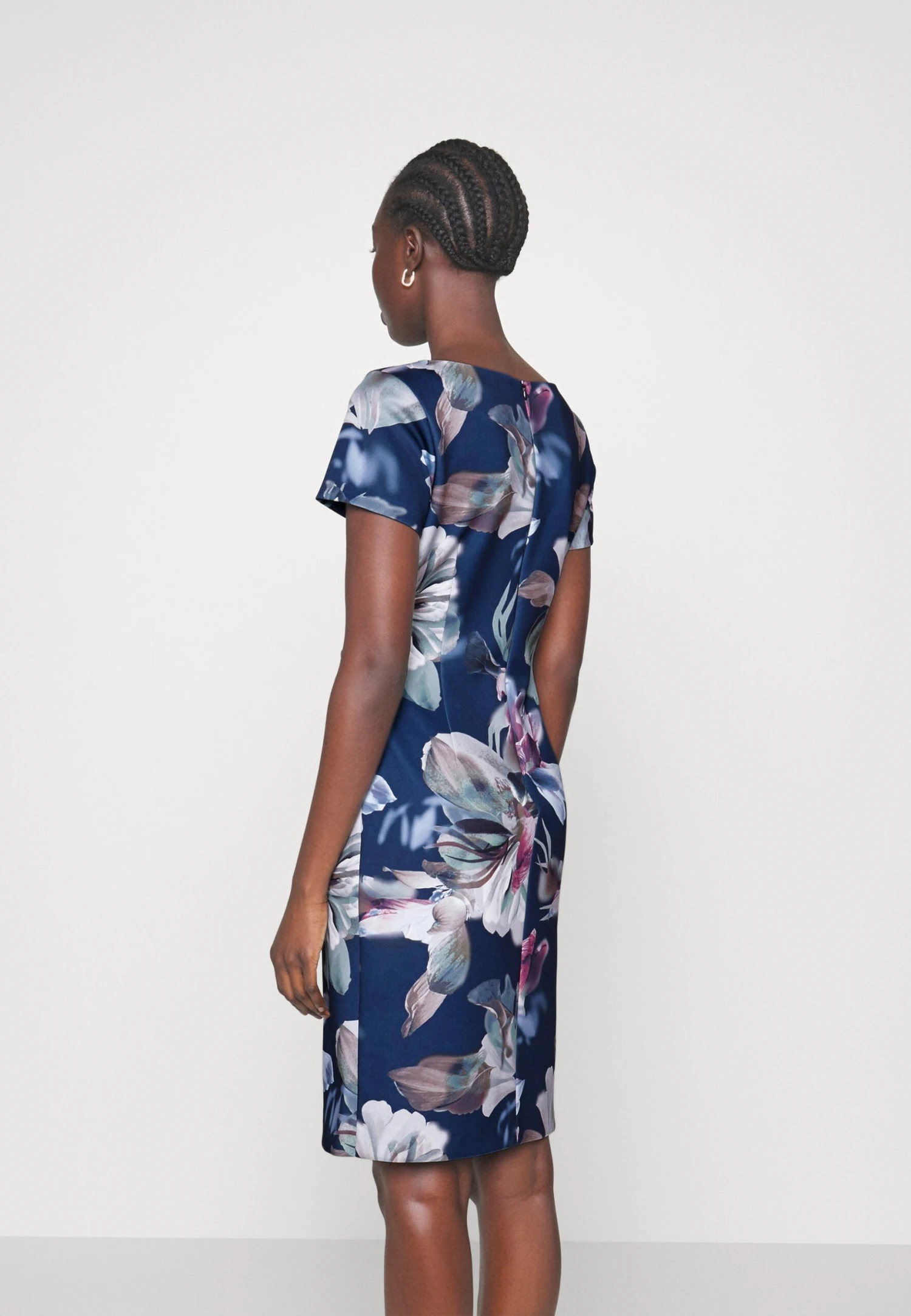 SWING Mit Blumendruck - Robe En Jersey - Navy/Multi-Coloured 5 SWING Mit Blumendruck - Robe En Jersey - Navy/Multi-Coloured – Image 3
