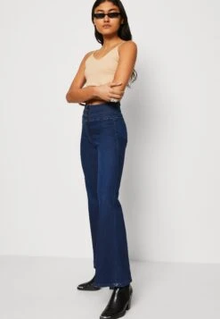 Pepe Jeans Willa Tripple - Jean Flare - Denim -Stradivarius Soldes fc4221655691475885c163e04573e854