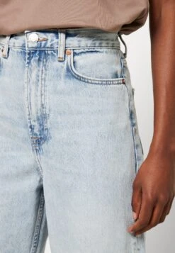 SAMSØE SAMSØE Rebecca - Jean Boyfriend - Frozen Snow -Stradivarius Soldes fd2d0a0e6d0f4dc3bae7a669717bd8a9