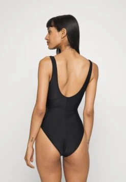 ONLY Onljulie Wrap Tie Swimsuit - Maillot De Bain - Black -Stradivarius Soldes fe9f53239415432ea6b30c5ee692dd81